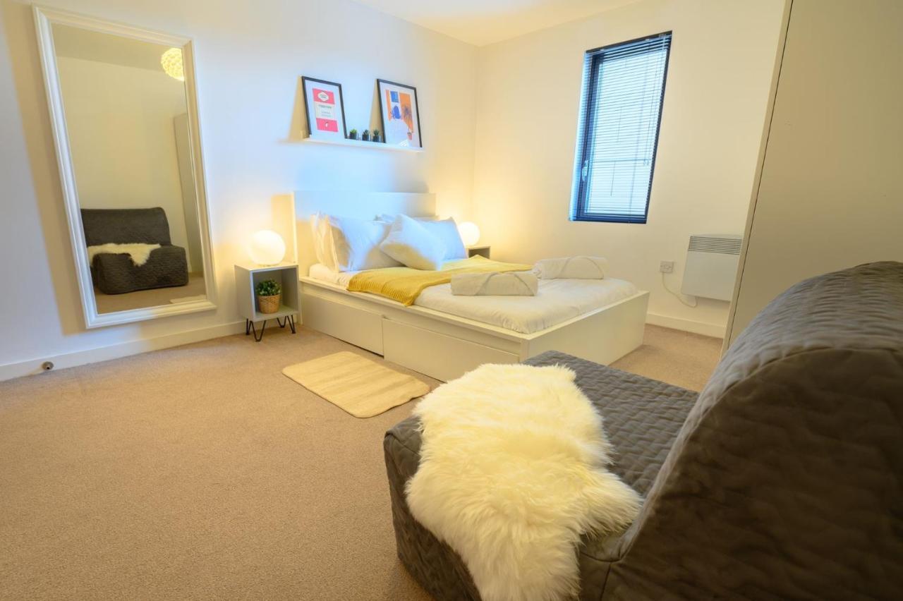 Superb Apartment At The Gallery, Baltic Triangle Liverpool Luaran gambar