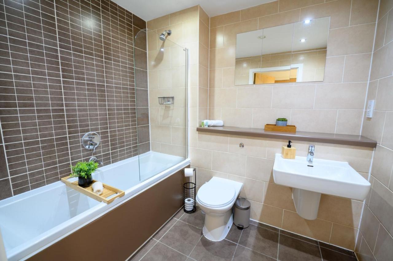 Superb Apartment At The Gallery, Baltic Triangle Liverpool Luaran gambar
